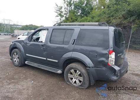 2011 Nissan Pathfinder Silver из США, поврежденный, VIN 5N1AR1NB5BC634735